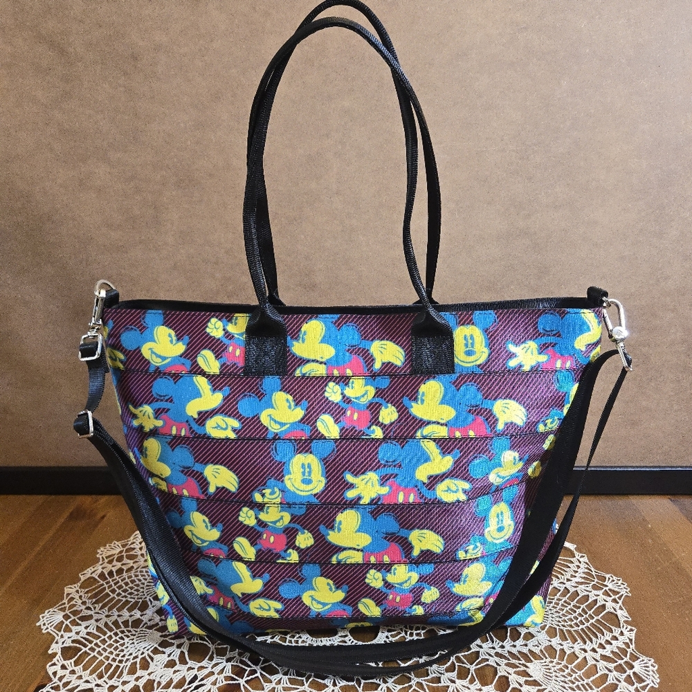 Harvey's Seatbelt Bags MCKY Mickey Medium Streamline Tote